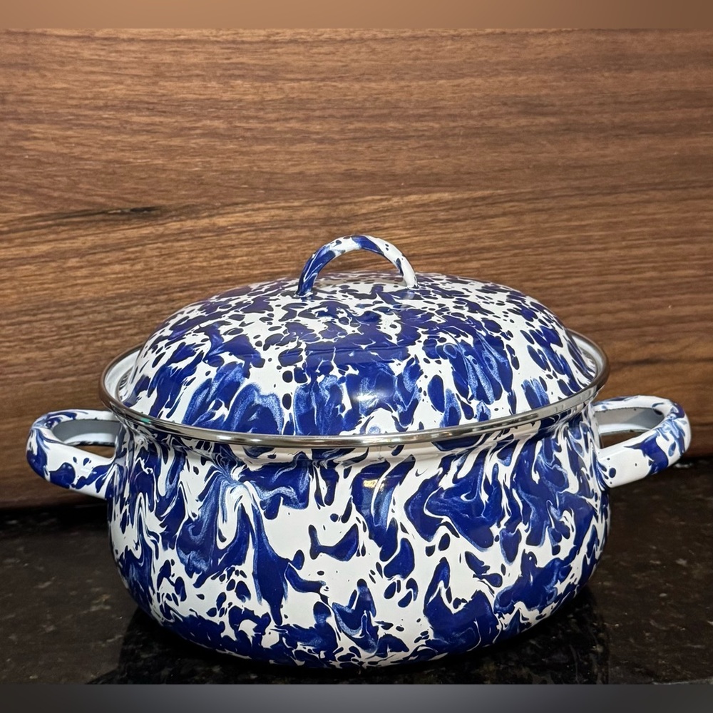 SOLD

NWOT Golden Rabbit Mini Cobalt Swirl Dutch Oven